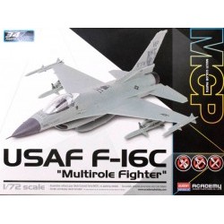 1/72 USAF F-16C "Multirole Fighter" MCP include basetta stampate precolorate - ACA12541