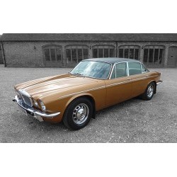 1/43 Daimler Double Six Series 2 Vanden Plas - Caramel - CORVA13900