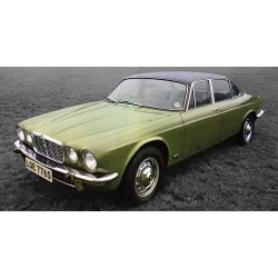 1/43 Jaguar XJ12 Series 2 LWB - Juniper Green - CORVA13902