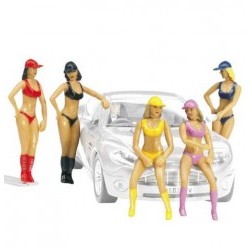 ragazze del box: 2 sedute, 3 in piedi - CRR20021114