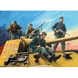 1/35 German Tank Riders (1942-1945), (4 figures) - ICM35634