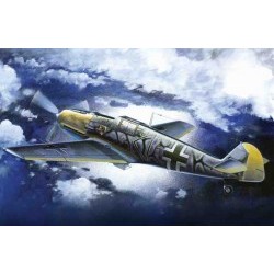 1/72 Messerschmitt Bf 109E-7/B, WWII German Fighter-Bomber - ICM72135