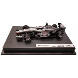 1/43 AUTO HOT WHEELS MCLAREN F1 COULTHARD 2001  - MAT50210