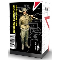 1/35 RUSSIAN SCROUNGER WITH PANZERFAUST - MIGMP35-171