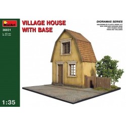 1/35 Village House with Base - MNA36031