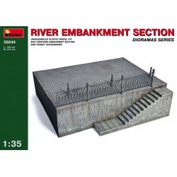 1/35 River Embankment Section - MNA36044