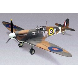 1:48 SPITFIRE MKII - MON15239