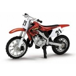 1/32 4 Assorted Styles : Japan Dirt Bike, Suzuki RM 125 or Honda CR 250R or Yamaha YZ 125 or Kawasaki KX 250  - NRA06017