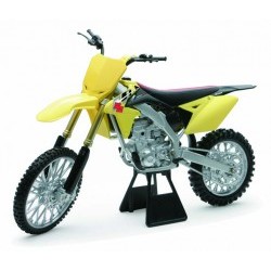1/6 Suzuki RM-Z450 - NRA49473