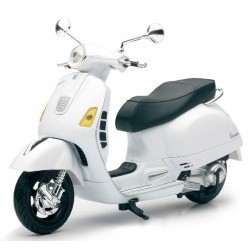 1/12 Vespa GTS 300 Super - NRA57243