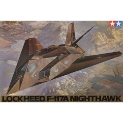 AEREO LOCKHEED F-117A - TAM61059