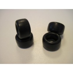 slick racing rear tires ext 10.8 x 19 mm. (special for Carrera track) - THUTYR005RX